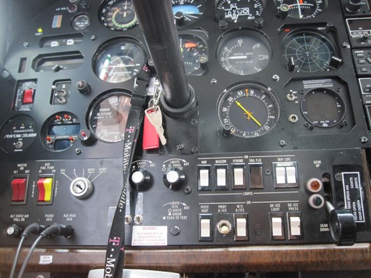 Cessna 210