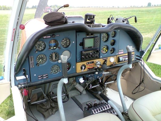 Zlín Z-43