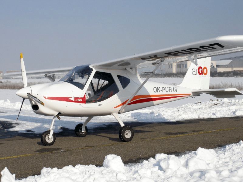 Pilotem UL letadla na zkoušku z Příbrami