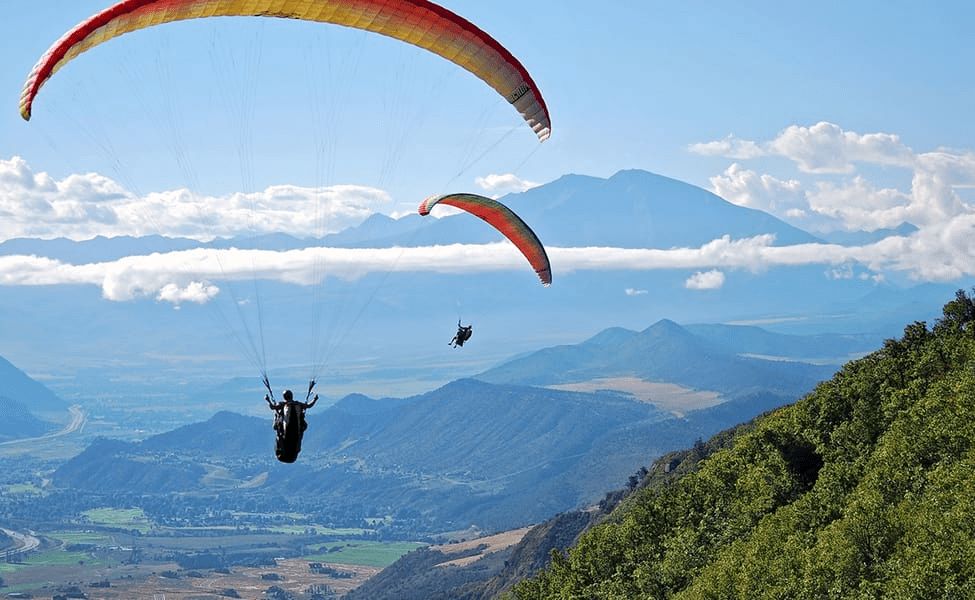 Paragliding