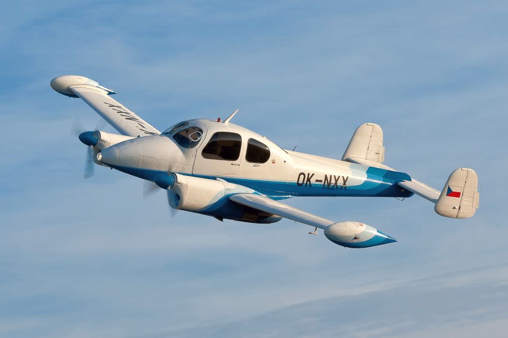 Let letadlem L-200 Morava