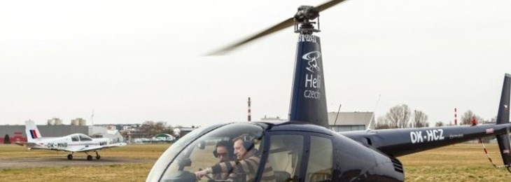 Vyhlídkový let vrtulníkem nad Prahou