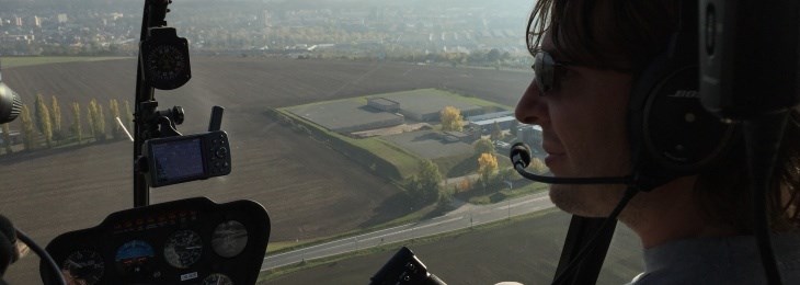 Pilotem vrtulníku na zkoušku individuální 1 pilot + 2 pasažéři - Praha