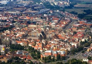 Vyhlídkový let 20 minut pro 3 osoby Plzeň- trasa dle vlastního výběru