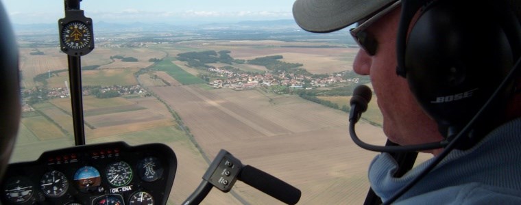 Let vrtulníkem nad Brněnskou přehradou