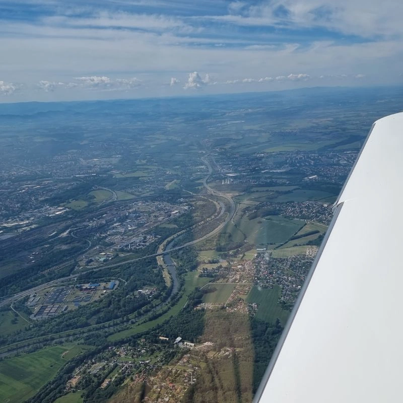 Vyhlídkový let s řízením letadla Roudnice nad Labem