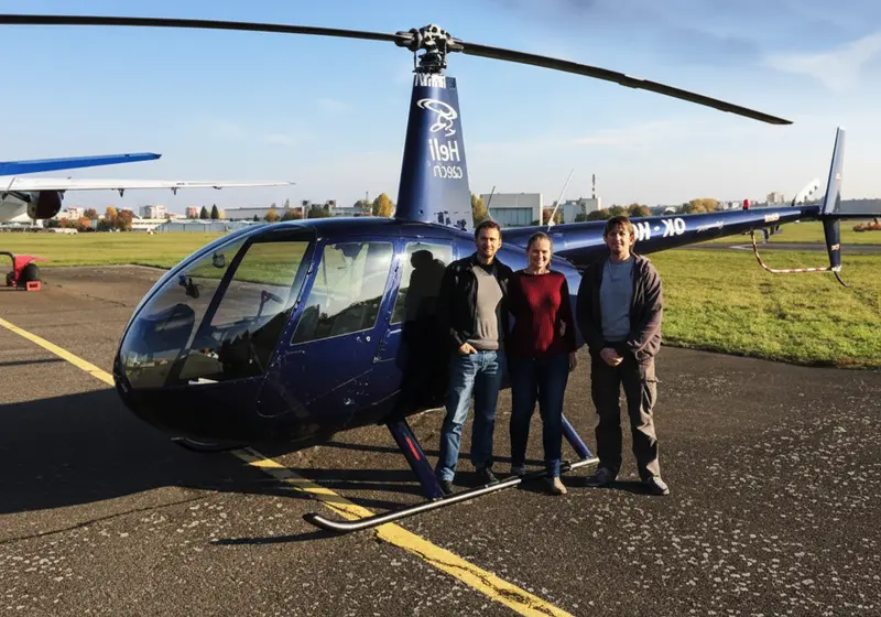 Pilotem vrtulníku na zkoušku z Brna pro 3 osoby