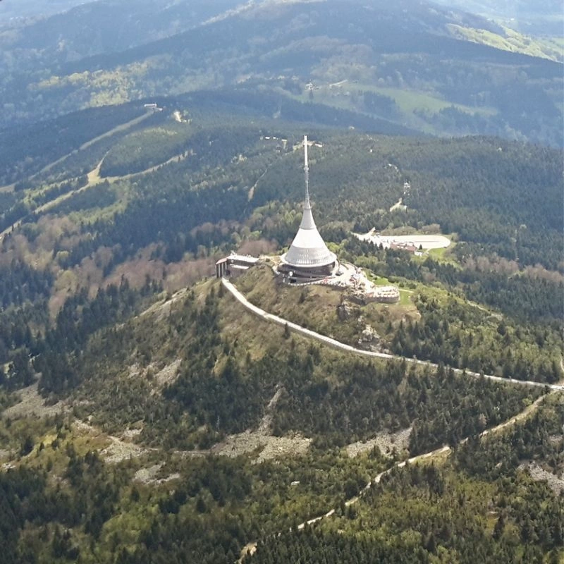 Vyhlídkový let Krkonoše a Sněžka odlet Hradec Králové