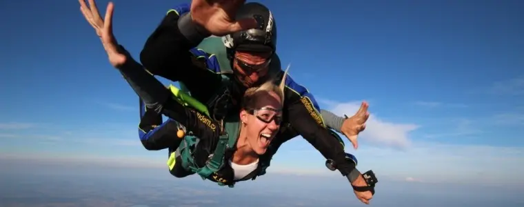 Tandemový seskok Kunovice