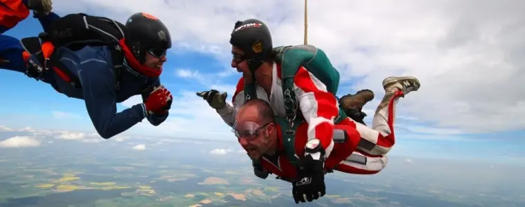 Tandemový seskok z Brna - Medlánek