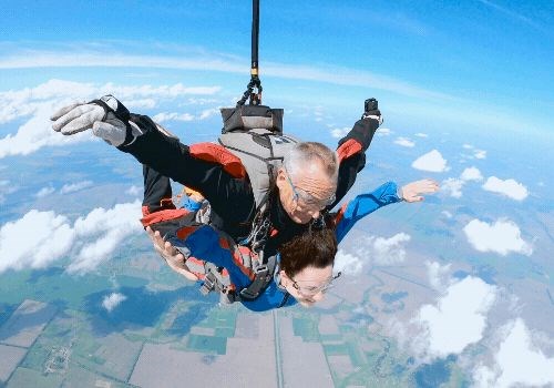 VÁNOČNÍ AKCE 2024 Tandemový seskok padákem Most